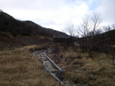 避難小屋手前